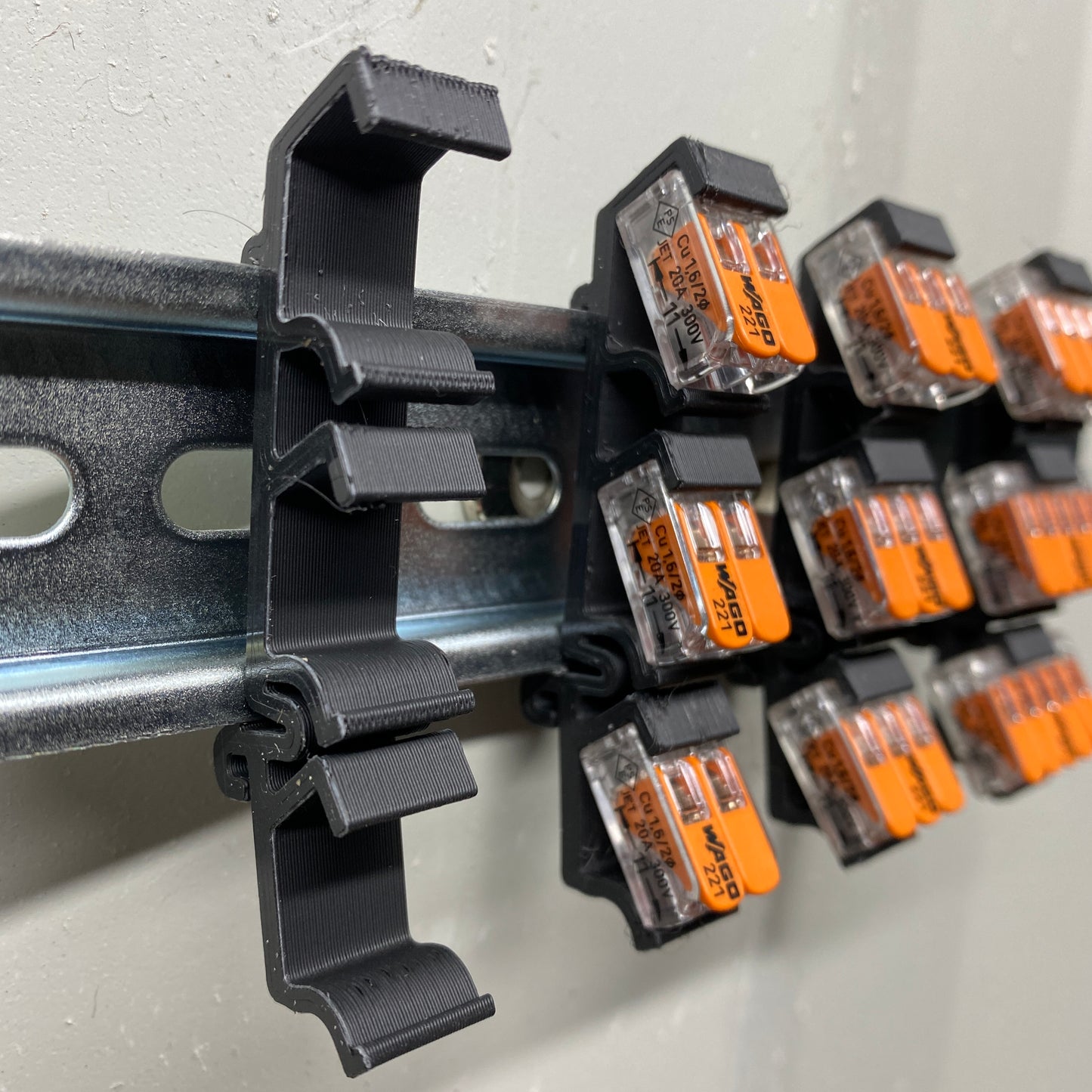 50pcs DIN Rail Mount Clips For Wago 221 Connectors